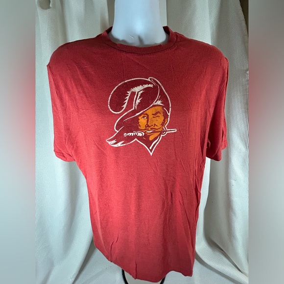 Fanatics Other - Fanatics Tampa Bay Buccaneers, football red short sleeve shirt